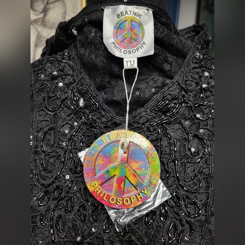 Beatnik Philosophy Lace & Bead Kaftan - Picture 10 of 11